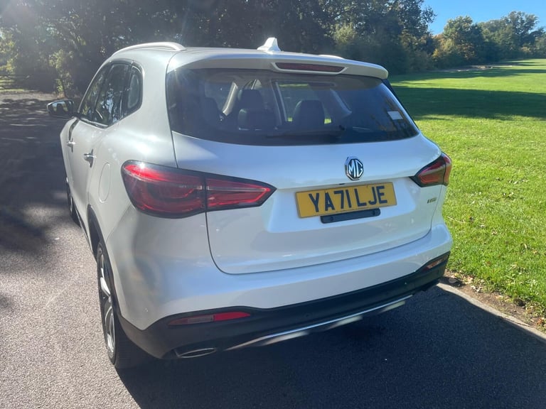 2022 MG MG HS 1.5 T-GDI Exclusive DCT Euro 6 (s/s) 5dr ESTATE Petrol Automatic