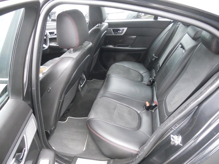 2015 Jaguar XF 2.2d [200] R-Sport 4dr Auto SALOON Diesel Automatic