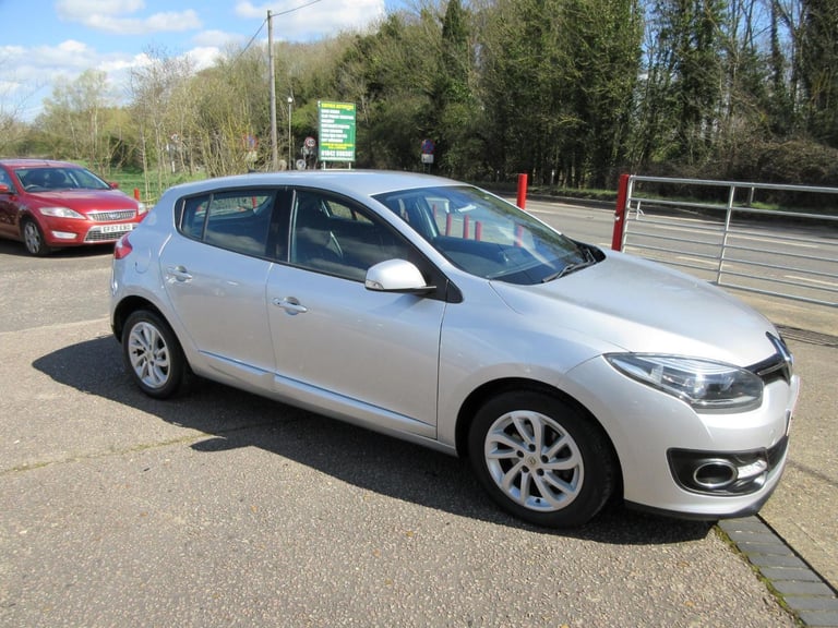 Used Renault Megane Coupe 1.5 Dci Dynamique Tomtom Euro 5 3dr in