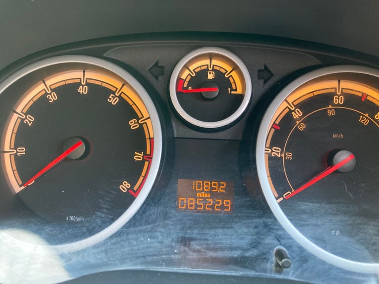 2007 VAUXHALL CORSA SXI 3 DOOR HATCHBACK,ULEZ. IDEAL 1ST CAR, YEARS MOT.