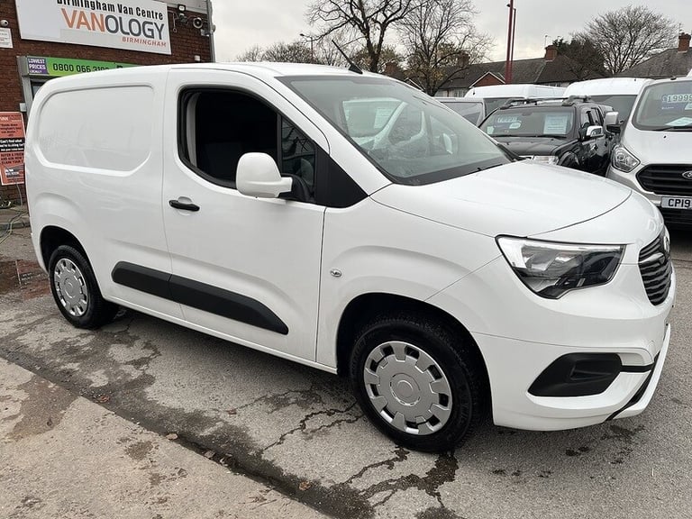 2020 Vauxhall Combo SPORTIVE 1.6TDCi 100 L1 2300 (ULEZ) Panel Van Diesel Manual