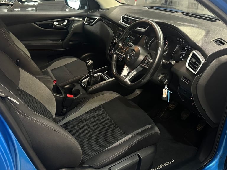 2018 Nissan Qashqai 1.5 dCi Acenta SUV 5dr Diesel Manual Euro 6 (s/s) (110 ps) HATCHBACK Diesel M...