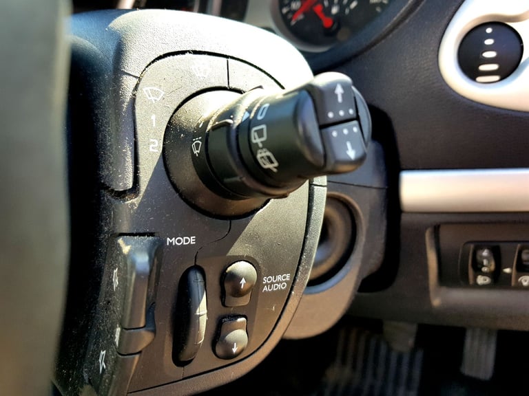 Renault clio i-music edition⭐️ may 2026 mot with no advisories, service history⭐️