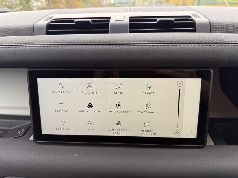  Land Rover Defender 90 3.0 D250 MHEV Hard Top SUV Auto 4WD SWB Euro 6 (s/s) 3dr Diesel Automatic