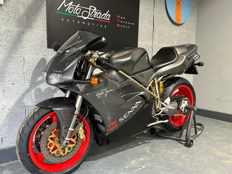 Ducati 916 Senna 1