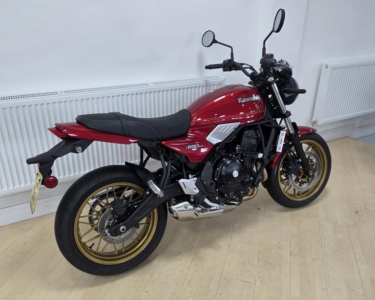Kawasaki Z650RS