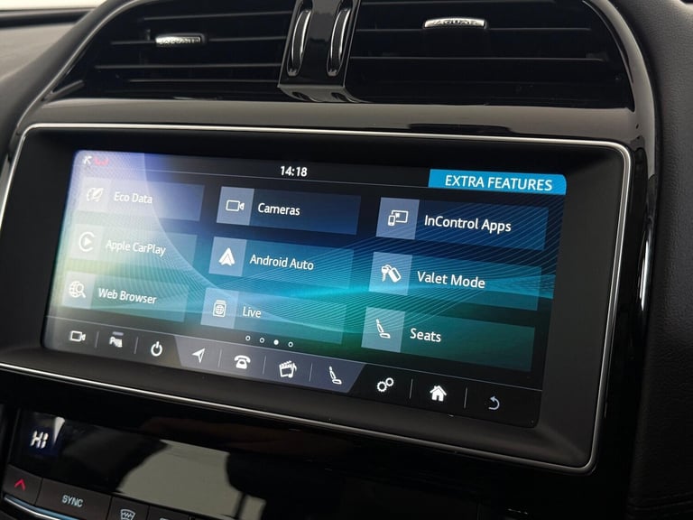 2019 Jaguar F-Pace 2.0 P250i Portfolio Auto AWD Euro 6 (s/s) 5dr ESTATE Petrol Automatic