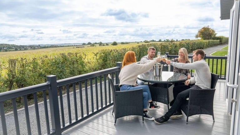 Omar Westfield in Medbourne  - Lodge / Caravan 