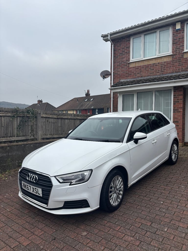 Audi, A3, Hatchback, 2017, Manual, 1598 (cc), 5 doors