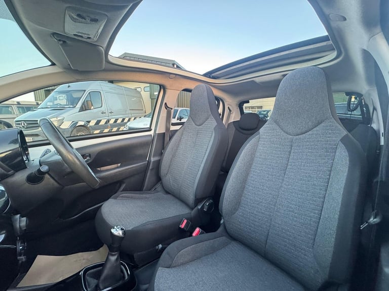 2014 Citroen C1 1.0 VTi Flair Airscape Euro 5 (s/s) 5dr (Euro 5) HATCHBACK Petrol Manual