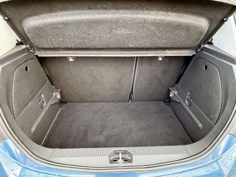 2016 Vauxhall Corsa 1.4i SE Auto Euro 6 5dr HATCHBACK Petrol Automatic