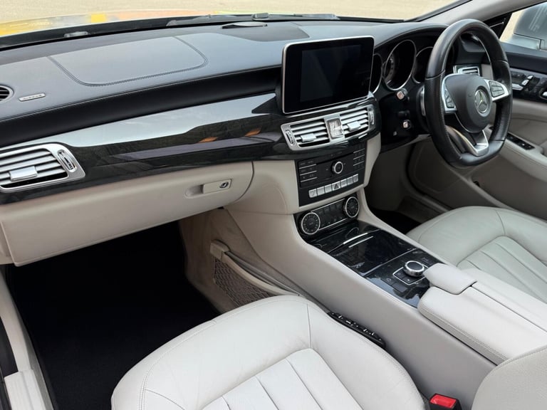 MERCEDES-BENZ CLS 3.5 CLS400 V6 AMG Line 2015
