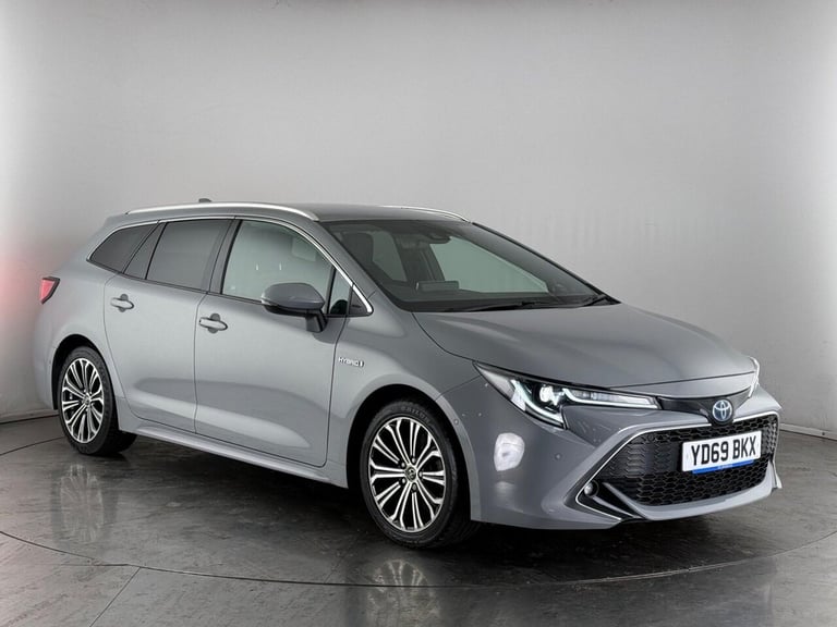 image for 2019 Toyota Corolla 2.0 VVT-h Excel Touring Sports CVT Euro 6 (s/s) 5dr Estate PETROL/ELECTRIC Au...