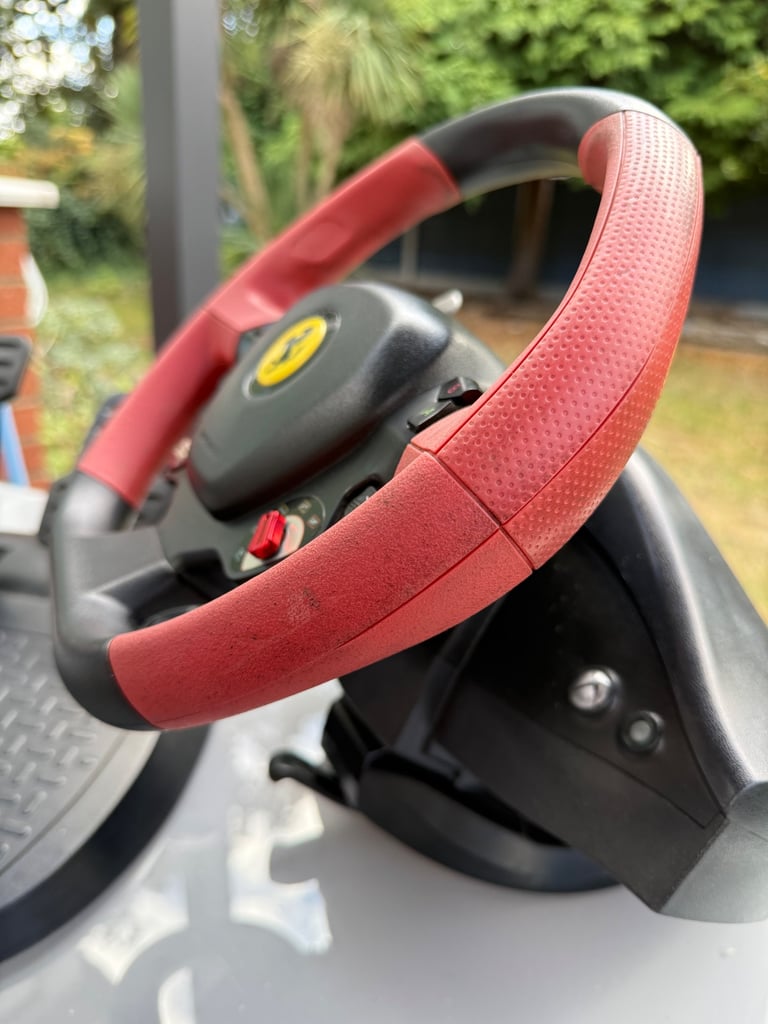 Thrustmaster Ferrari 458 Spider Racing Wheel & Pedals Set Xbox One/Series X|S