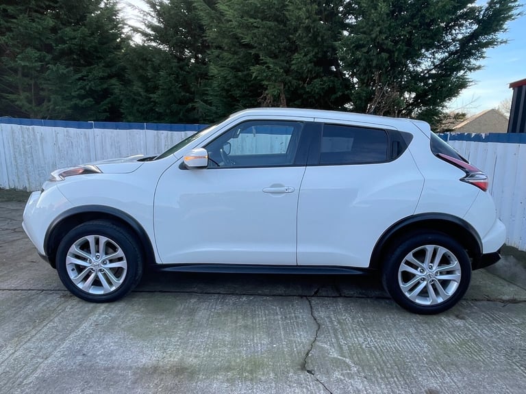 2016 Nissan Juke 1.2 DIG-T N-CONNECTA PETROL 5-Door Petrol