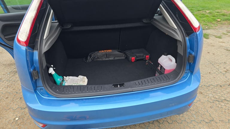 Ford, FOCUS, Hatchback, 2010, Manual, 1596 (cc), 5 doors