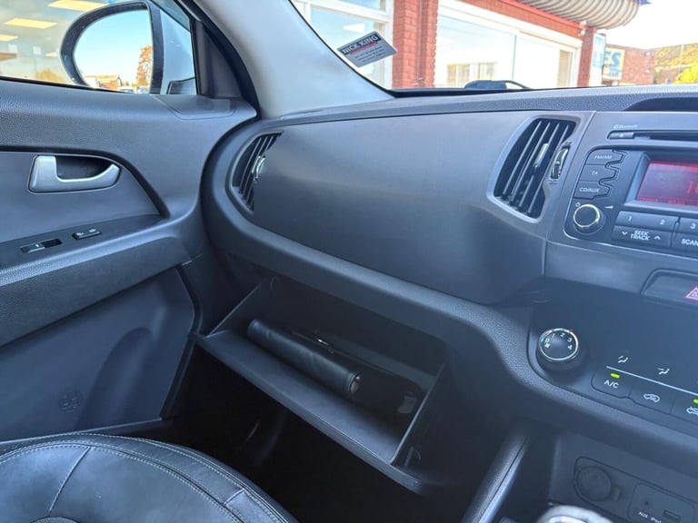 2013 Kia Sportage 1.6 GDi ISG 2 5dr ++ TWIN SUNROOF / HALF LEATHER / ULEZ ++ ESTATE Petrol Manual