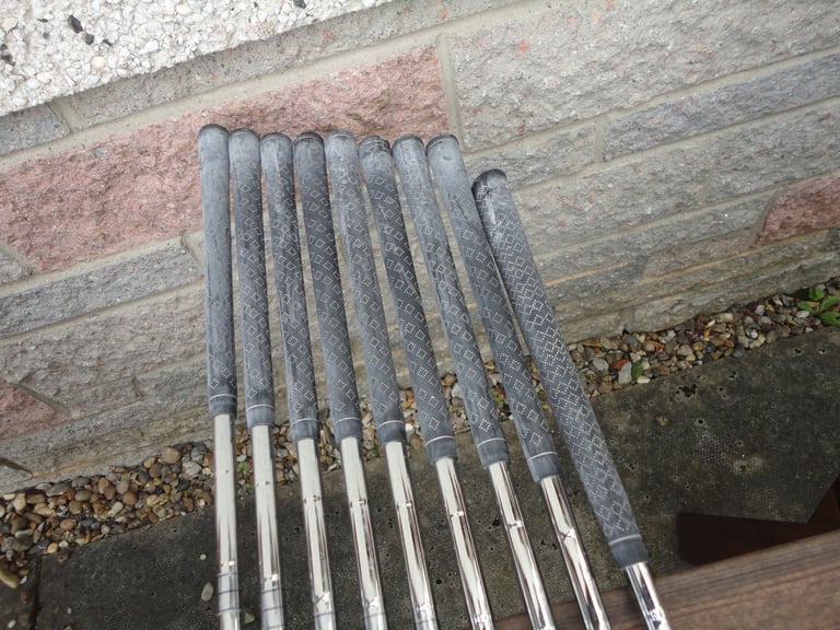 Ladies / teenagers mizuno Miz Novel golf club set in mizuno bag 12 clubs