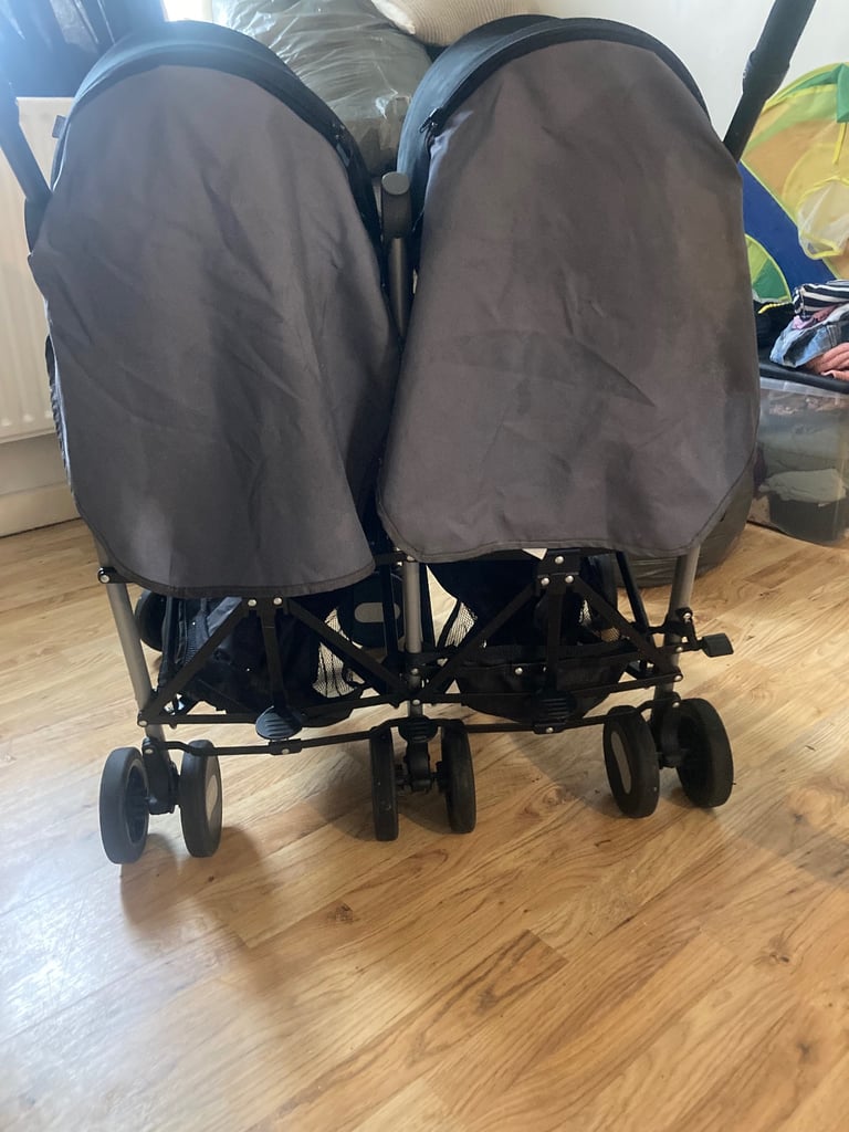 Chicco echo grey & black double buggy 