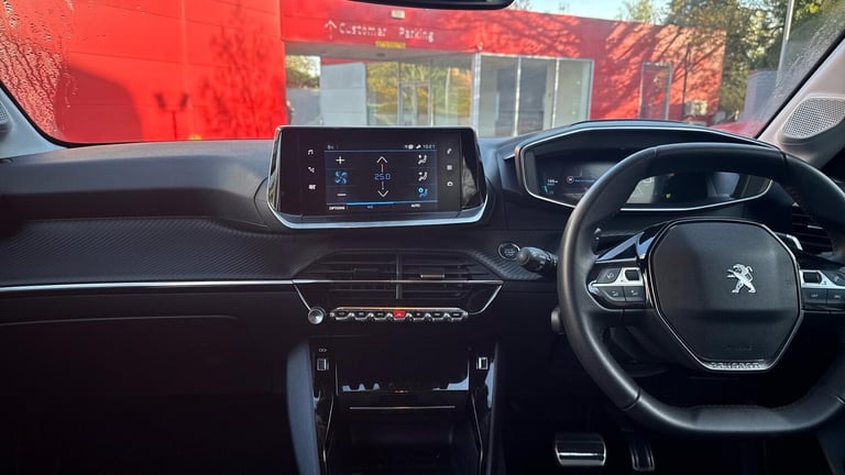 2023 Peugeot 208 1.2 PureTech 100 Allure Premium + 5dr EAT8 HATCHBACK PETROL Automatic