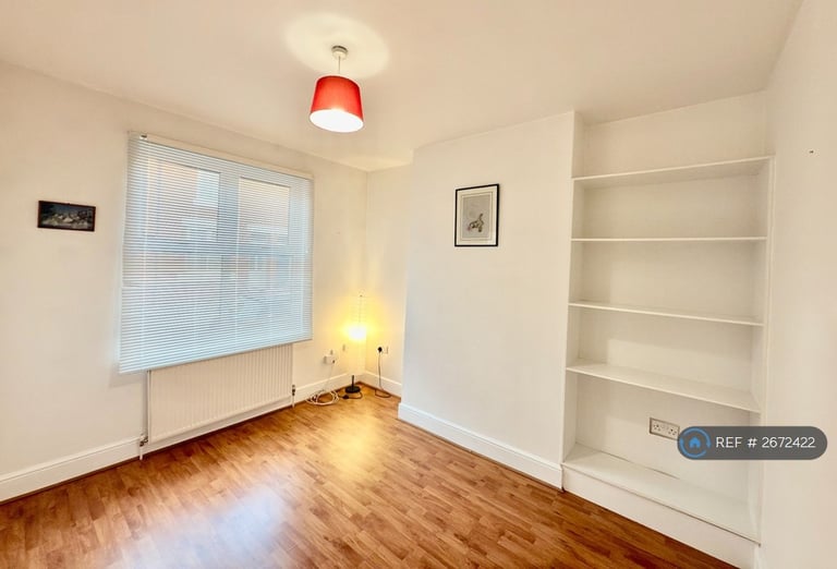 2 bedroom house in Jones Street, Salford, M6 (2 bed) (#2672422)