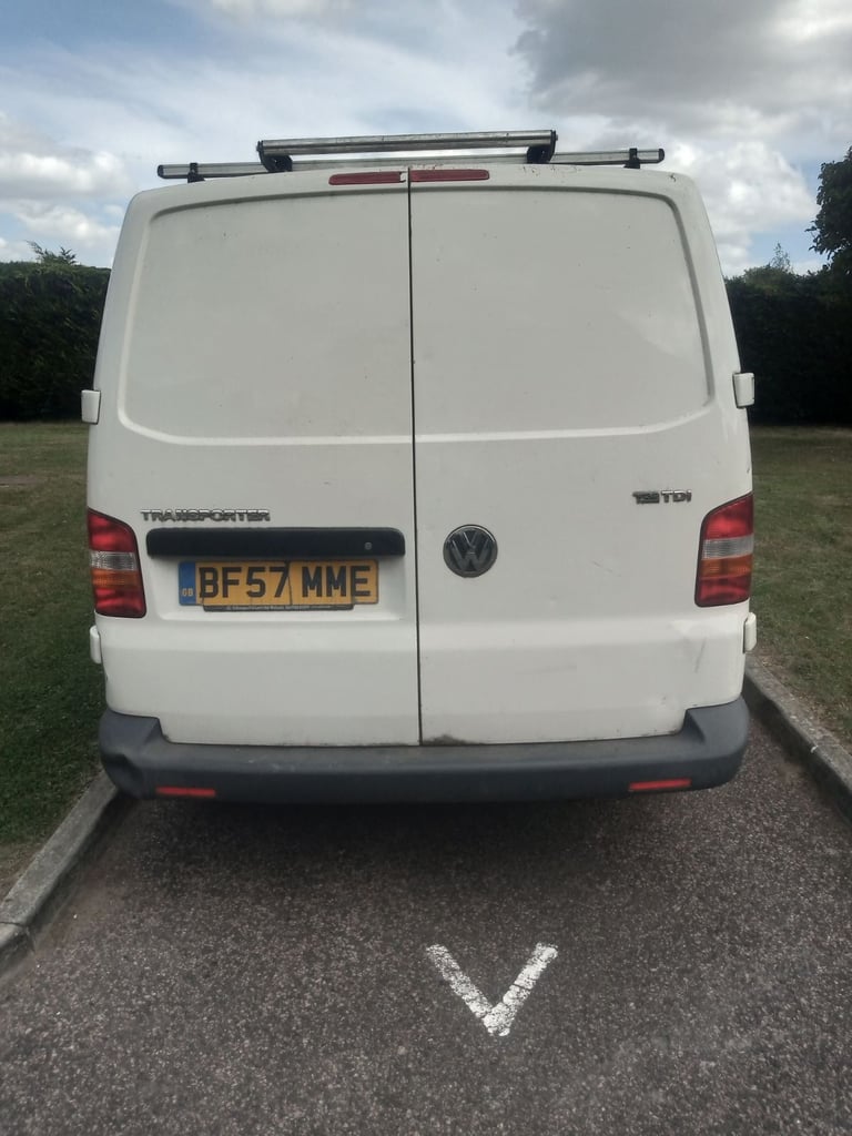 VOLKSWAGEN TRANSPORTER T32 TDI LWB