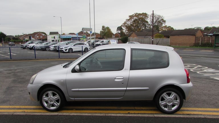 2007 Renault Clio 1.2 16V Campus Sport 2007 3dr HATCHBACK Petrol Manual