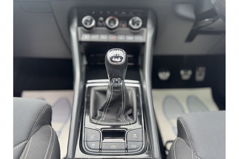 2018 Skoda Karoq TDI SportLine SUV Diesel Manual