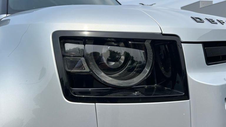 2024 Land Rover Defender 3.0 D300 X-Dynamic HSE 90 3dr Auto With Heated and