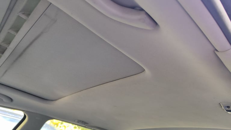 VW Passat Estate 1.9 TDI PD 130 - Image 12