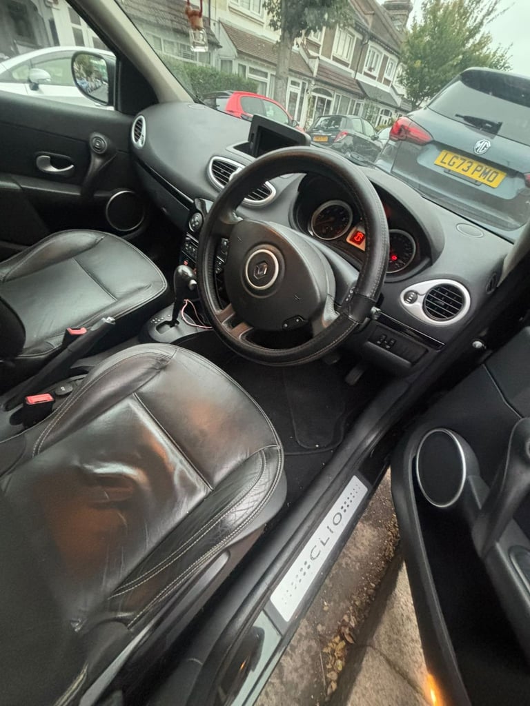 Renault, CLIO, Hatchback, 2010, Other, 1598 (cc), 5 doors