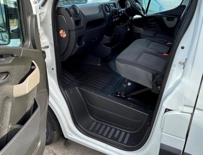 VAUXHALL MOVANO 2.3 CDTi 3500 L3H2 LWB MEDIUM ROOF White Manual Diesel 2018