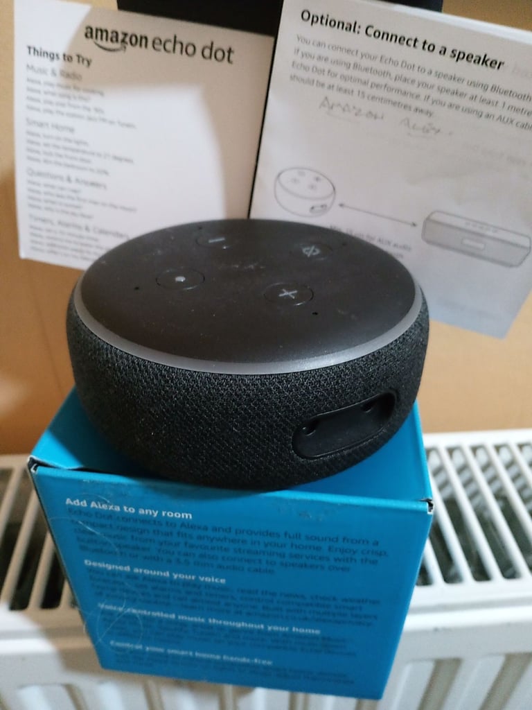 image for Amazon echo dot 