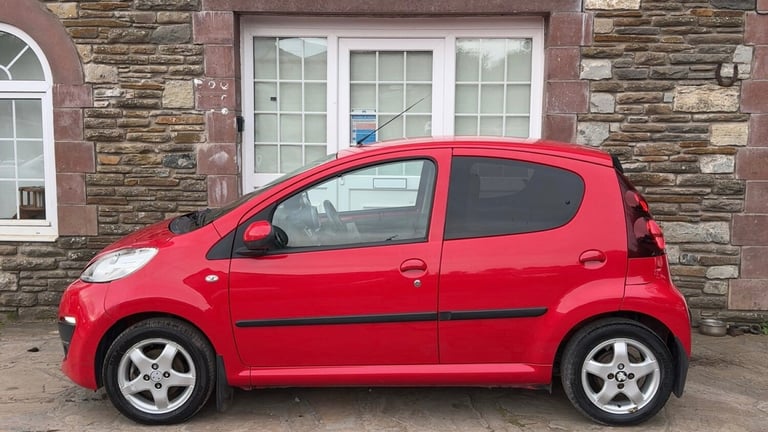 2013 Peugeot 107 1.0 Allure 5dr HATCHBACK Petrol Manual