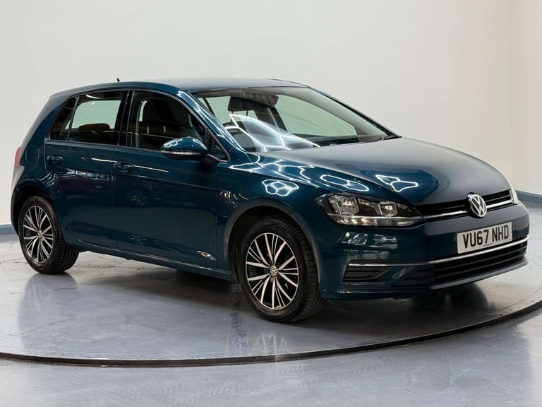 2017 Volkswagen Golf 1.6 TDI BlueMotion Tech SE Nav Euro 6 (s/s) 5dr Hatchback Diesel Manual