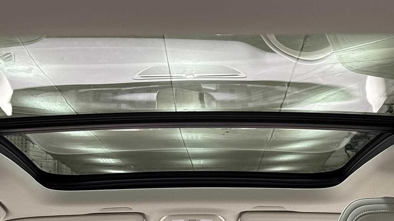 2025 Volvo V60 2.0 T8 [455] PHEV Ultra Dark 5dr AWD Auto ESTATE PETROL/ELECTRIC Automatic