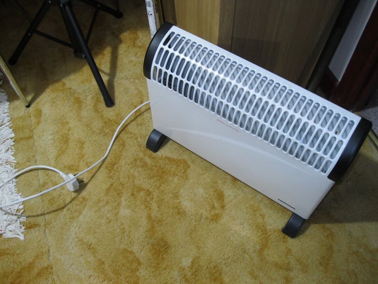 image for DAEWOO ELECTRIC HEATER 2KW MAX SWANSEA SA1 4JR