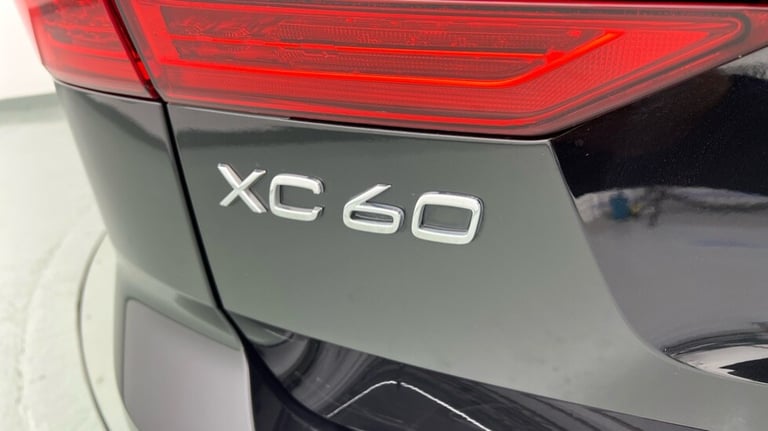 2023 Volvo XC60 2.0 T6 [350] RC PHEV Plus Dark 5dr AWD Geartronic ESTATE PETROL/ELECTRIC Automatic