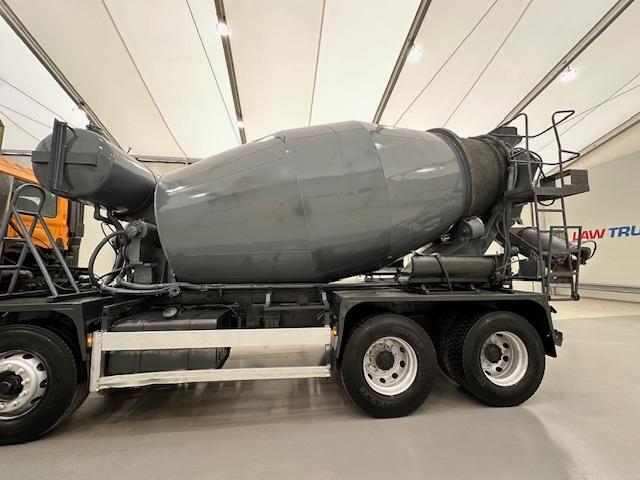 Hino 700 3241 8x4 Cement Mixer