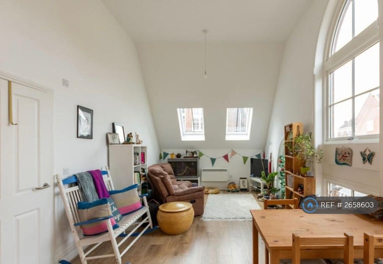 1 bedroom flat in The Brooks, Smethwick, B66 (1 bed) (#2658603)