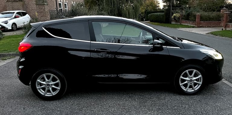 2018(68) FORD FIESTA 1.0T ZETEC GENUINE 37,000 MILES! FSH LONG MOT JUST SERVICED
