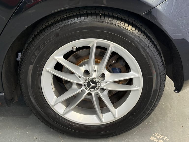 2019 Mercedes-Benz A-Class 1.3 A180 SE (Executive) Hatchback 5dr Petrol 7G-DCT Euro 6 (s/s) (136 ...