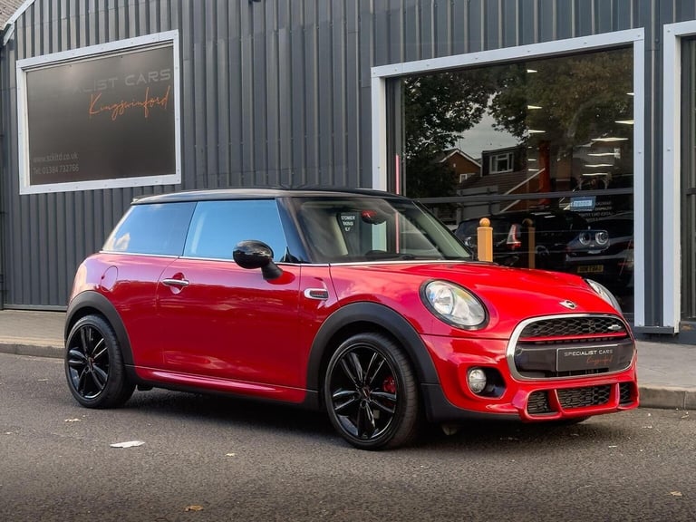 image for MINI HATCH 1.5 Cooper Euro 6 (s/s) 3dr 2018