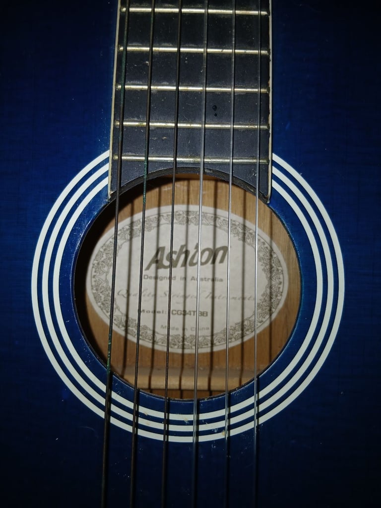 🎸 Ashdot Classical Acoustic Guitar with Bag – Blue Finish ( Open to offers feel free to message me)