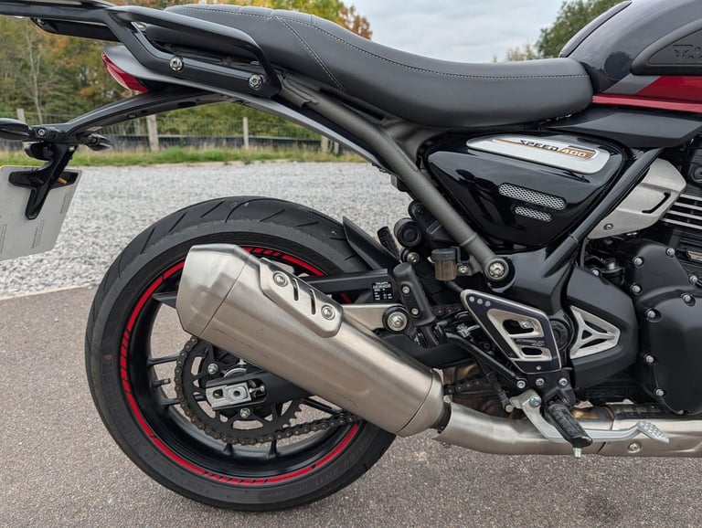 TRIUMPH SPEED 400