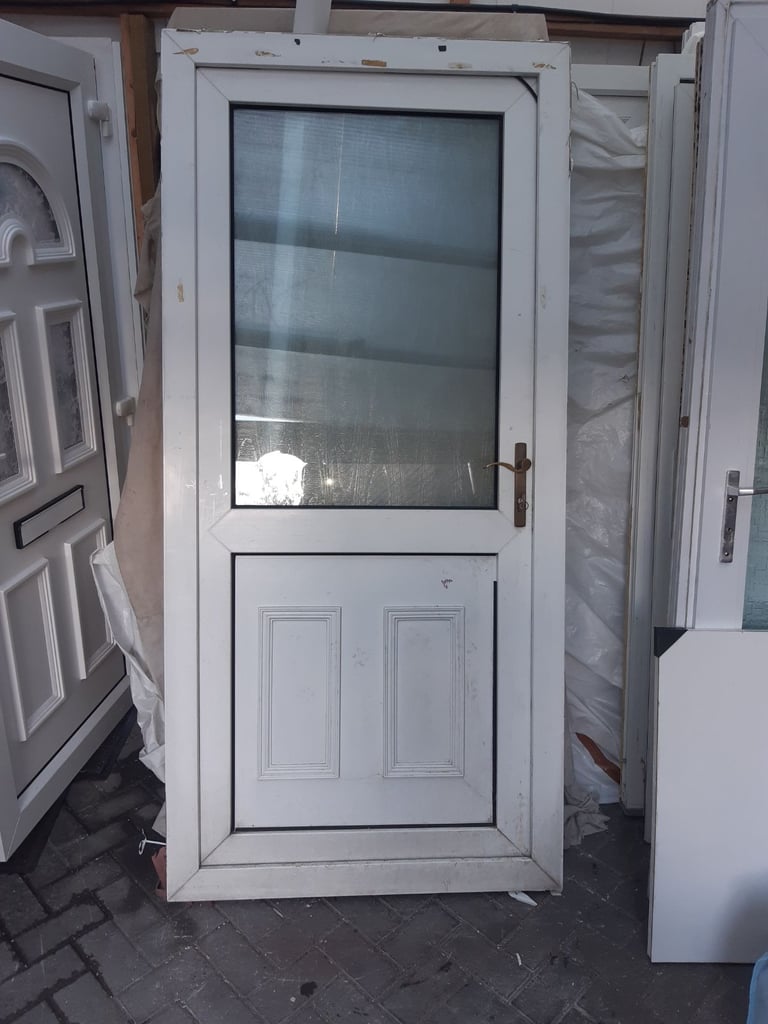 Pvc bak door very clean