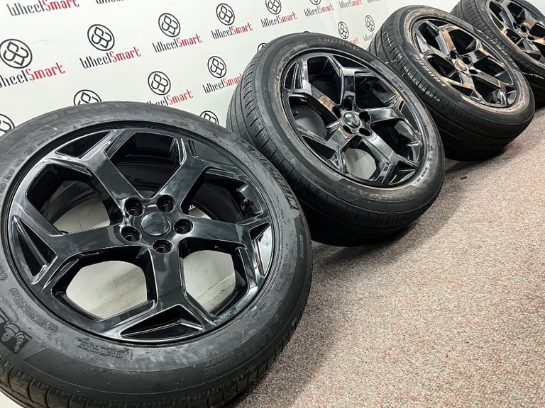 GENUINE 20" RANGE ROVER ALLOY WHEELS & TYRES - GLOSS BLACK