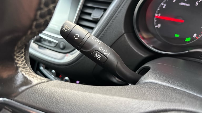 2018 Vauxhall Grandland X 1.2 Turbo Sport Nav 5dr Petrol Hatchback Hatchback Petrol Manual