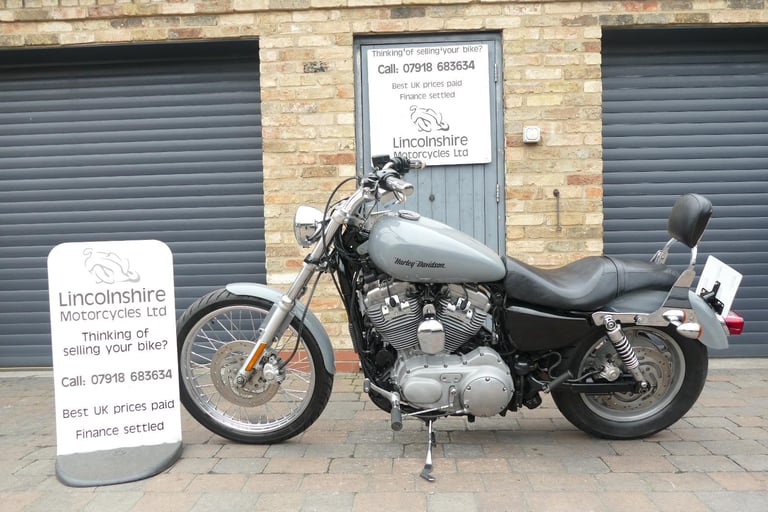 09 Harley-Davidson XL883C