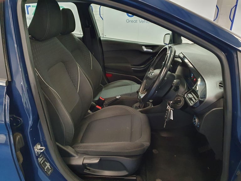 2018 Ford Fiesta 1.0T EcoBoost Zetec Euro 6 (s/s) 5dr HATCHBACK Petrol Manual